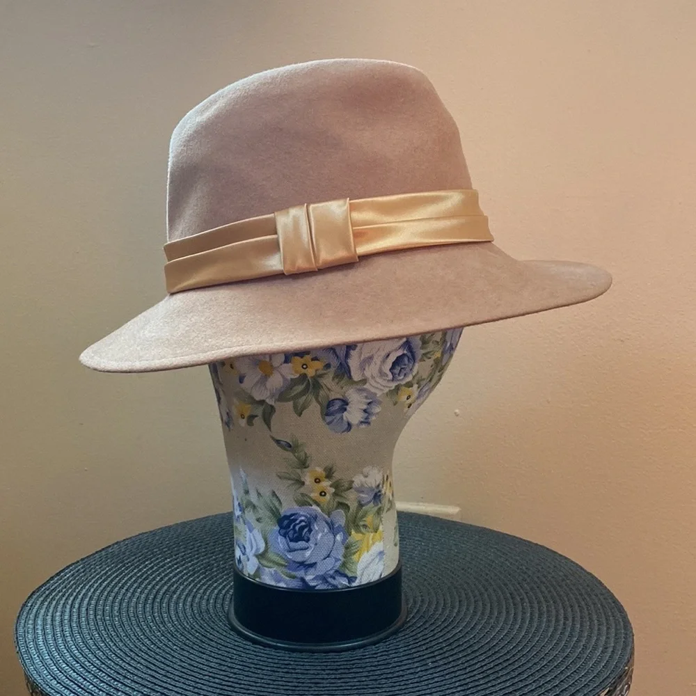 Classic VTG Camel Tan Wool Fedora Hat - Picture 2 of 9